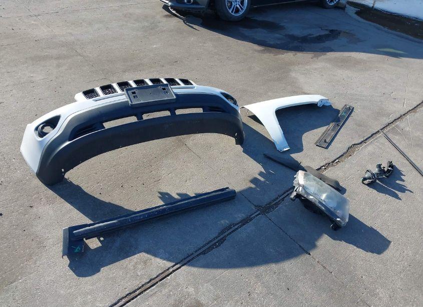 Photo 12 of 2012 Jeep Compass LATITUDE (VIN 1C4NJCEB8CD688289)