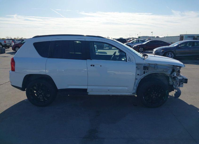 Photo 14 of 2012 Jeep Compass LATITUDE (VIN 1C4NJCEB8CD688289)