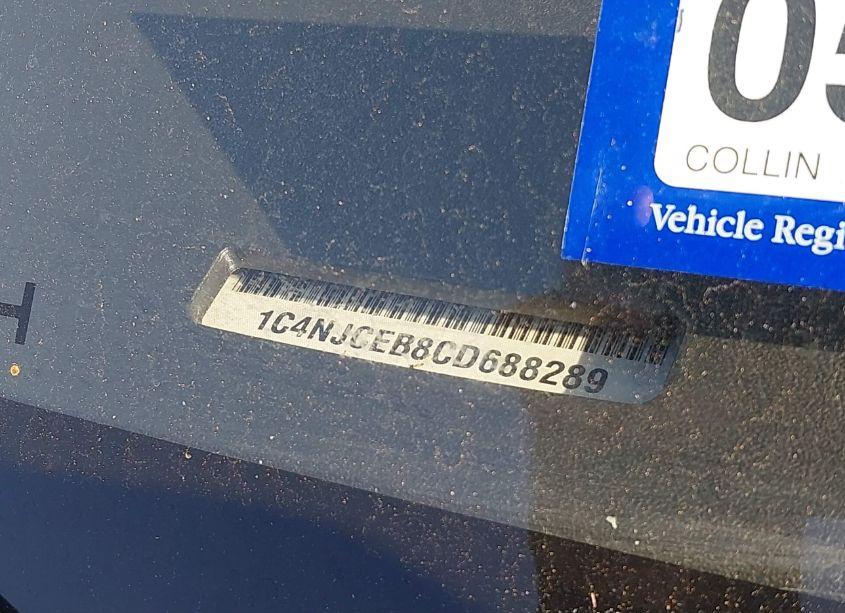 Photo 18 of 2012 Jeep Compass LATITUDE (VIN 1C4NJCEB8CD688289)