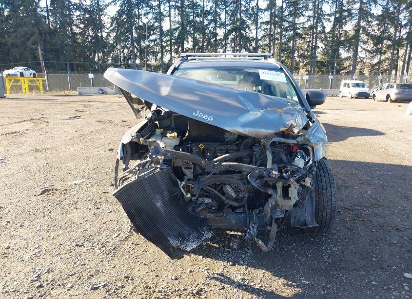 Photo 11 of 2013 Jeep Compass LATITUDE (VIN 1C4NJCEB8DD123932)