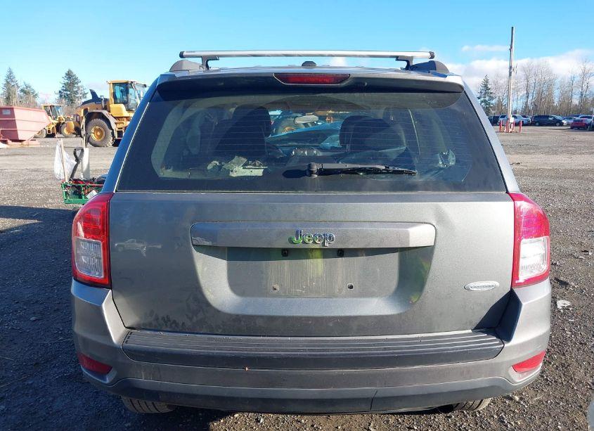 Photo 15 of 2013 Jeep Compass LATITUDE (VIN 1C4NJCEB8DD123932)