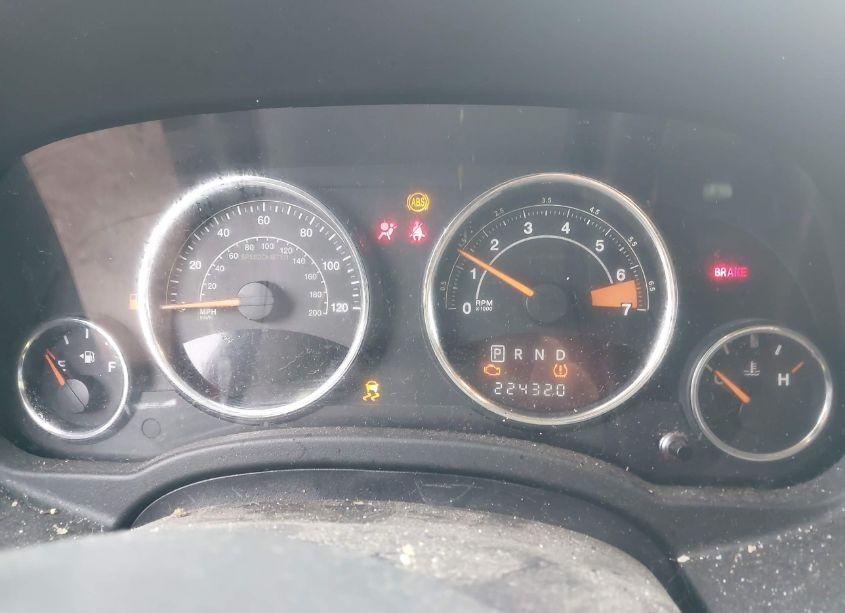 Photo 7 of 2015 Jeep Compass LATITUDE (VIN 1C4NJCEB8FD296319)