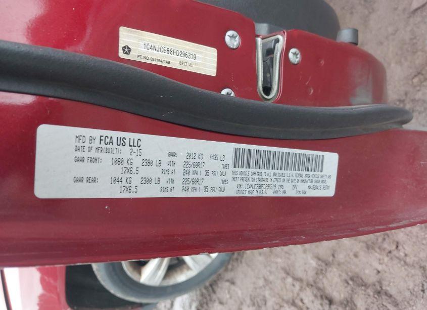 Photo 9 of 2015 Jeep Compass LATITUDE (VIN 1C4NJCEB8FD296319)