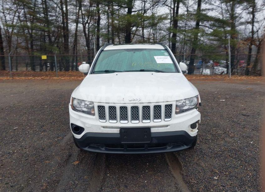 Photo 13 of 2014 Jeep Compass LATITUDE (VIN 1C4NJCEB9ED660004)