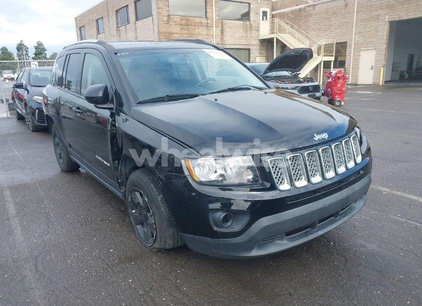 2017 Jeep Compass LATITUDE FWD (VIN 1C4NJCEB9HD160736) main photo