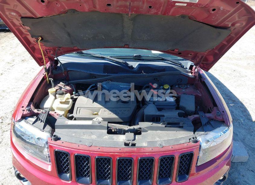 Photo 10 of 2013 Jeep Compass LATITUDE (VIN 1C4NJCEBXDD167687)