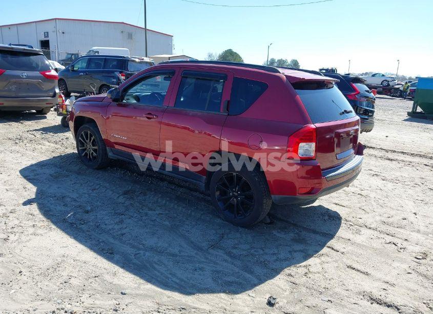 Photo 3 of 2013 Jeep Compass LATITUDE (VIN 1C4NJCEBXDD167687)