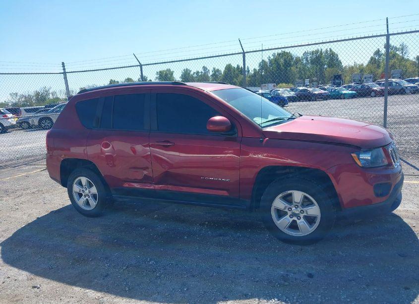 Photo 13 of 2017 Jeep Compass LATITUDE FWD (VIN 1C4NJCEBXHD163015)