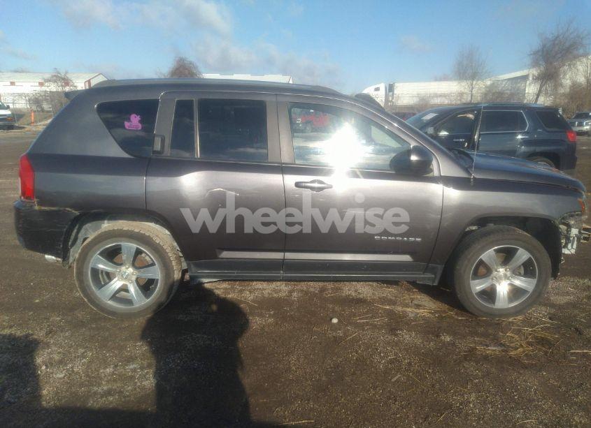 Photo 13 of 2017 Jeep Compass HIGH ALTITUDE FWD (VIN 1C4NJCEBXHD199867)