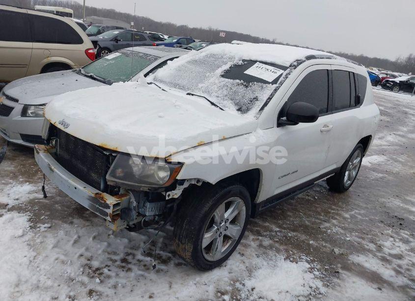 Photo 2 of 2015 Jeep Compass SPORT/NORTH (VIN 1C4NJDAB2FD416790)