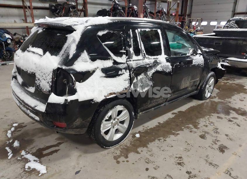 Photo 4 of 2014 Jeep Compass SPORT/NORTH (VIN 1C4NJDAB5ED805261)