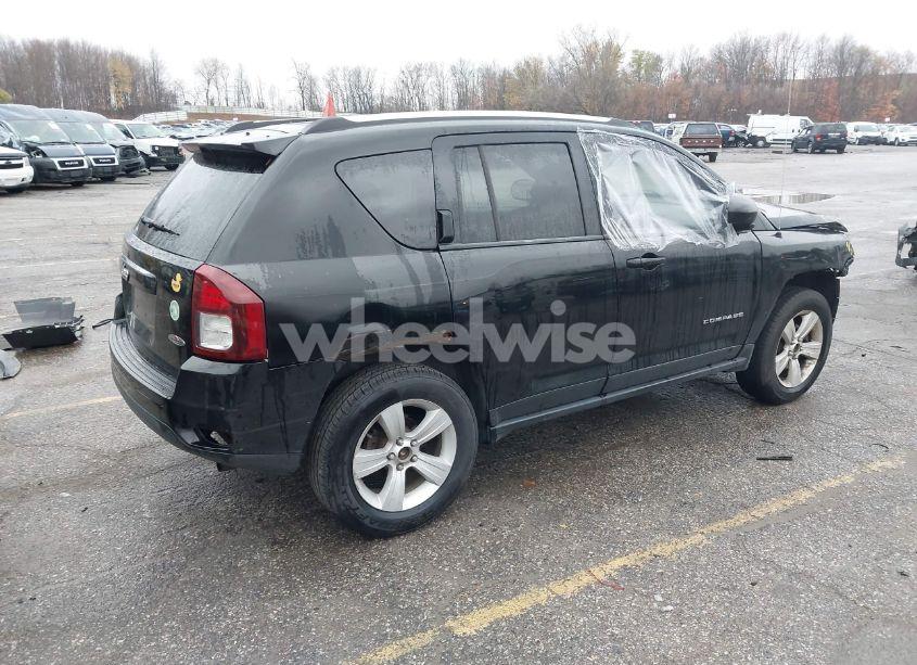 Photo 4 of 2015 Jeep Compass SPORT/NORTH (VIN 1C4NJDAB9FD101081)