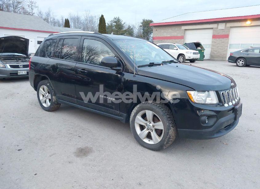 2012 Jeep Compass SPORT (VIN 1C4NJDBB0CD553169) main photo