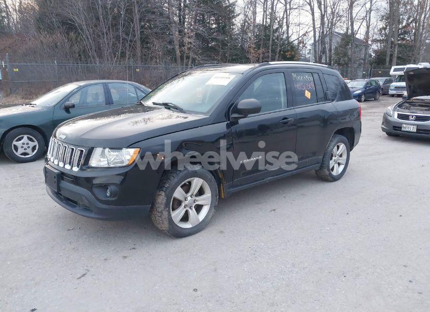 Photo 2 of 2012 Jeep Compass SPORT (VIN 1C4NJDBB0CD553169)