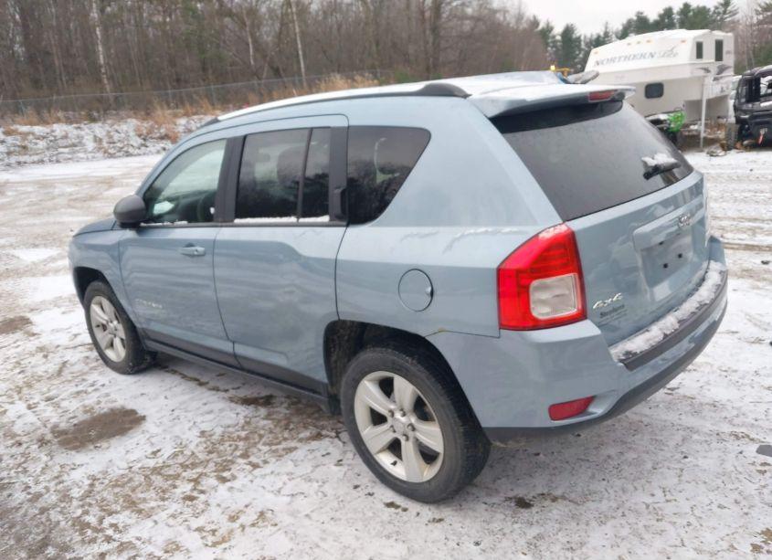 Photo 3 of 2013 Jeep Compass SPORT (VIN 1C4NJDBB0DD168034)