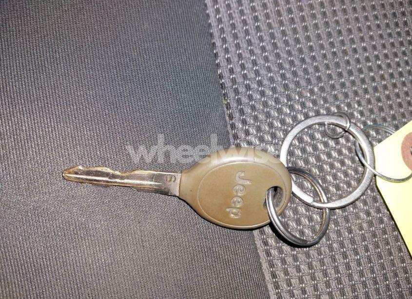 Photo 11 of 2014 Jeep Compass SPORT (VIN 1C4NJDBB0ED535757)