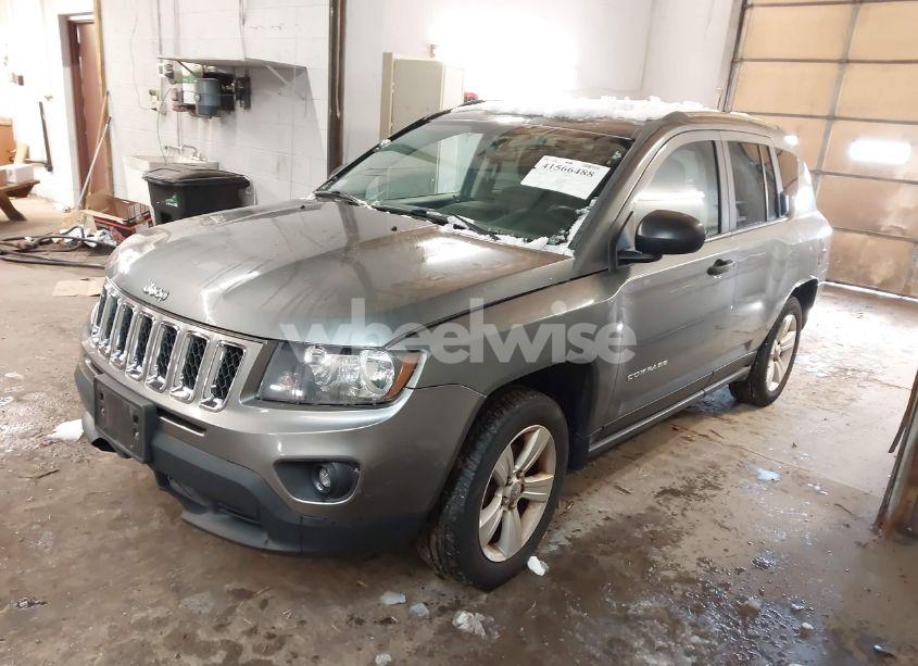 Photo 2 of 2014 Jeep Compass SPORT (VIN 1C4NJDBB0ED535757)