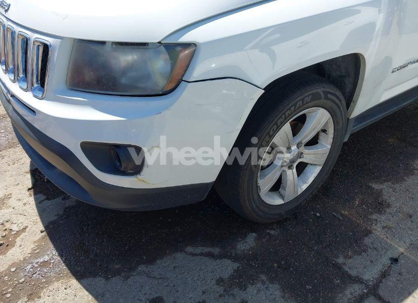 Photo 17 of 2014 Jeep Compass SPORT (VIN 1C4NJDBB0ED707687)