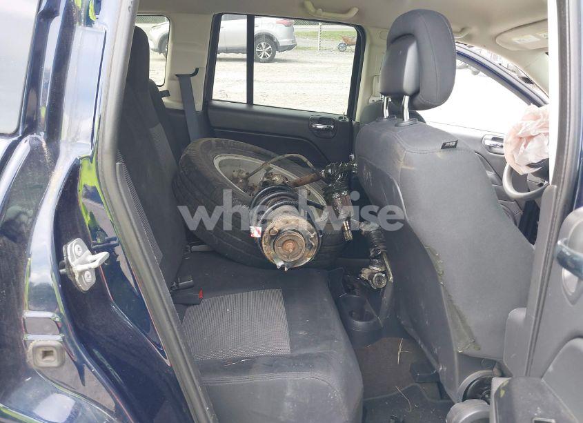 Photo 8 of 2014 Jeep Compass SPORT (VIN 1C4NJDBB0ED734498)