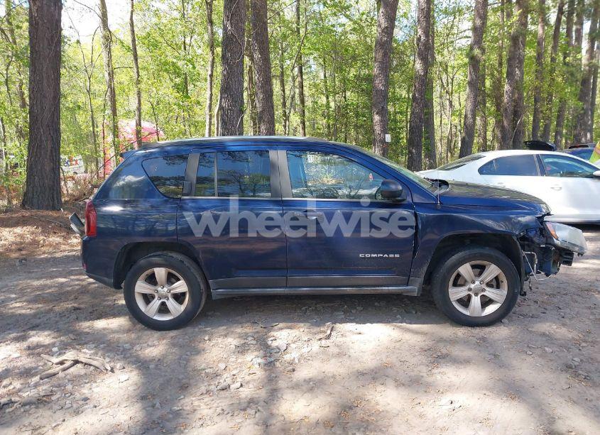 Photo 14 of 2014 Jeep Compass SPORT (VIN 1C4NJDBB0ED880383)