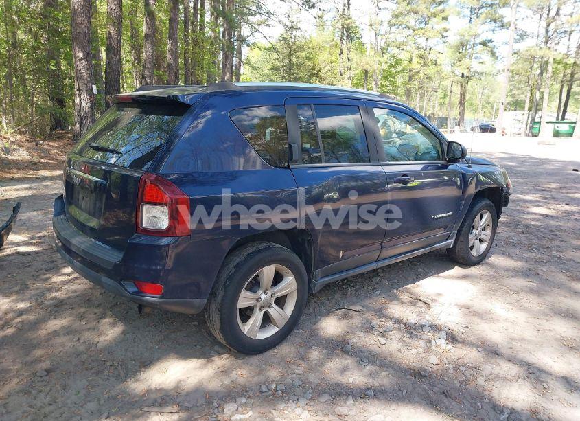 Photo 4 of 2014 Jeep Compass SPORT (VIN 1C4NJDBB0ED880383)