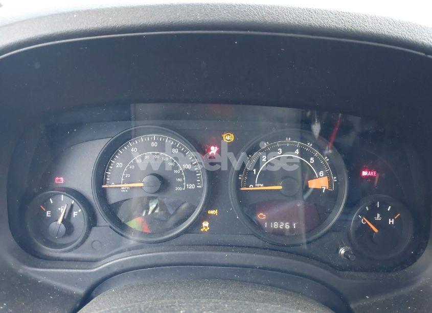 Photo 7 of 2014 Jeep Compass SPORT (VIN 1C4NJDBB0ED880383)