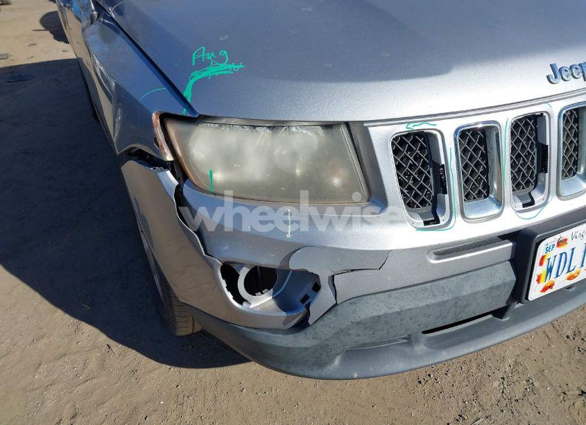 Photo 12 of 2016 Jeep Compass SPORT (VIN 1C4NJDBB0GD520629)