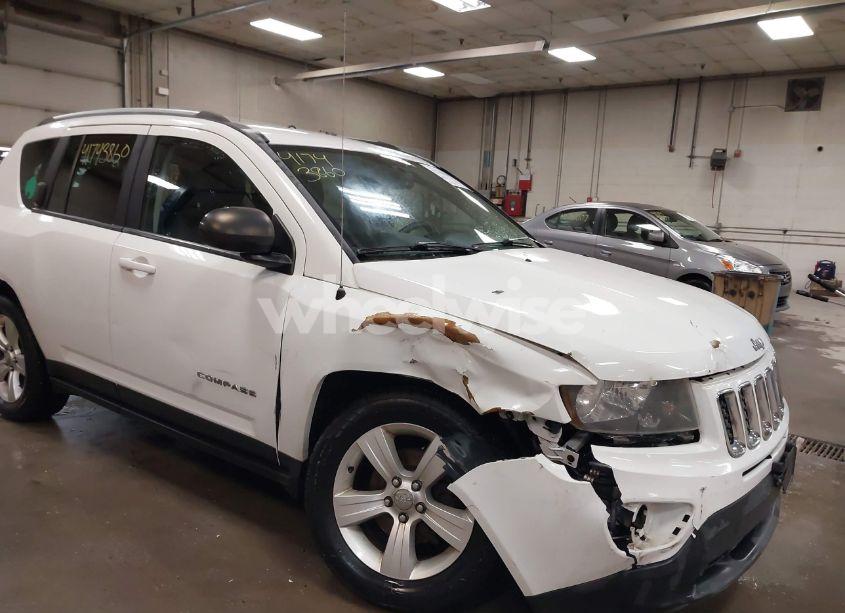 Photo 6 of 2016 Jeep Compass SPORT (VIN 1C4NJDBB0GD571810)