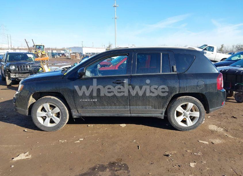 Photo 14 of 2016 Jeep Compass SPORT (VIN 1C4NJDBB0GD571824)
