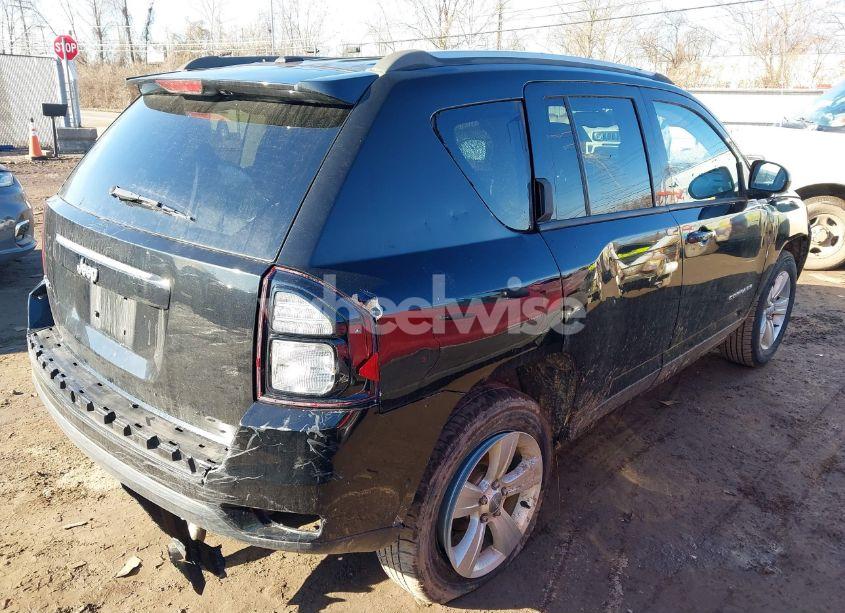 Photo 4 of 2016 Jeep Compass SPORT (VIN 1C4NJDBB0GD571824)