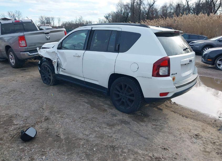 Photo 3 of 2016 Jeep Compass SPORT SE (VIN 1C4NJDBB0GD737551)