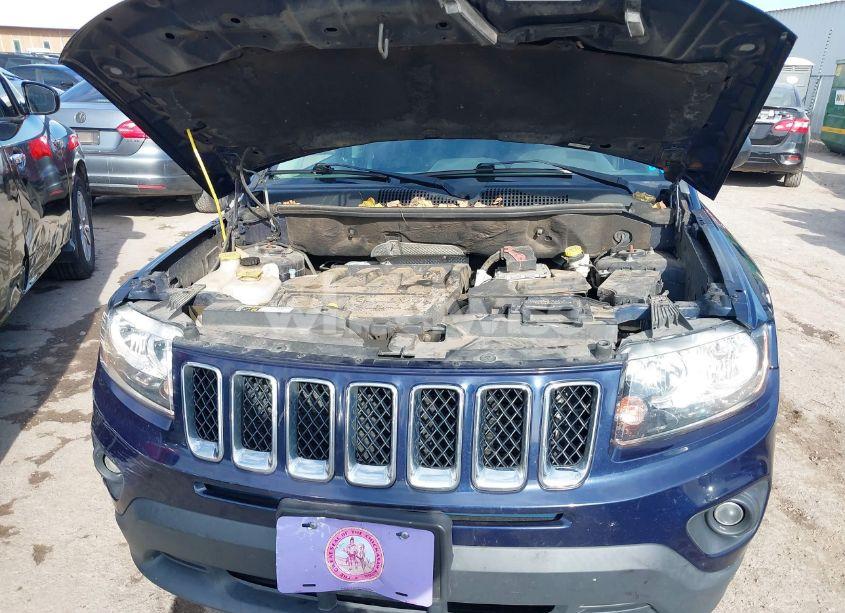 Photo 10 of 2017 Jeep Compass SPORT 4X4 (VIN 1C4NJDBB0HD143138)