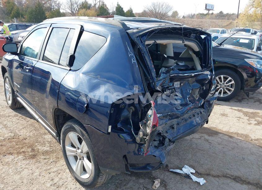 Photo 6 of 2017 Jeep Compass SPORT 4X4 (VIN 1C4NJDBB0HD143138)