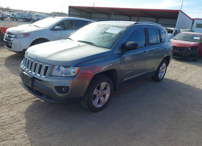 Photo 2 of 2013 Jeep Compass SPORT (VIN 1C4NJDBB1DD108425)