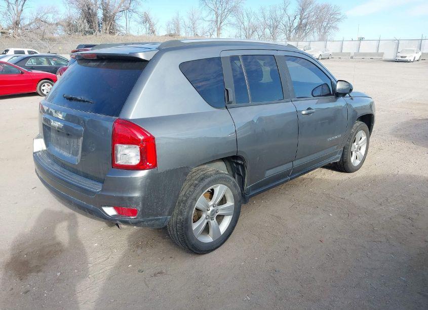 Photo 4 of 2013 Jeep Compass SPORT (VIN 1C4NJDBB1DD108425)