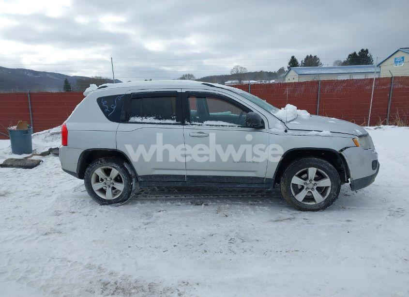 Photo 14 of 2013 Jeep Compass SPORT (VIN 1C4NJDBB1DD113866)