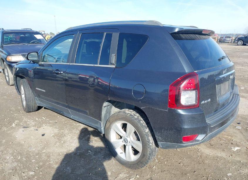 Photo 3 of 2014 Jeep Compass SPORT (VIN 1C4NJDBB1ED572641)