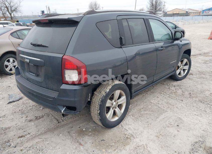 Photo 4 of 2015 Jeep Compass SPORT (VIN 1C4NJDBB1FD239096)