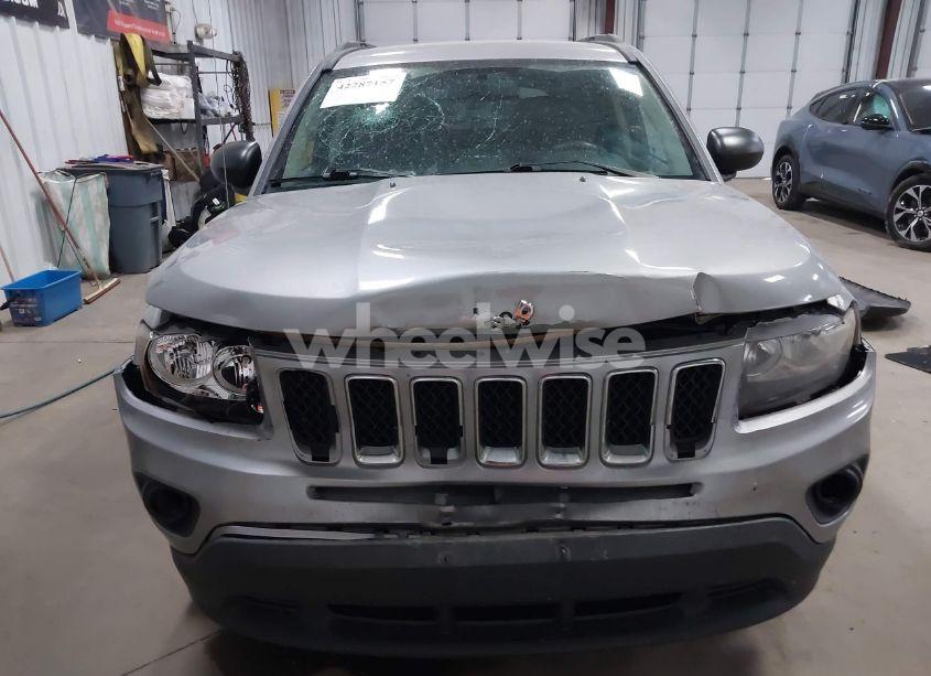 Photo 13 of 2016 Jeep Compass SPORT (VIN 1C4NJDBB1GD662956)