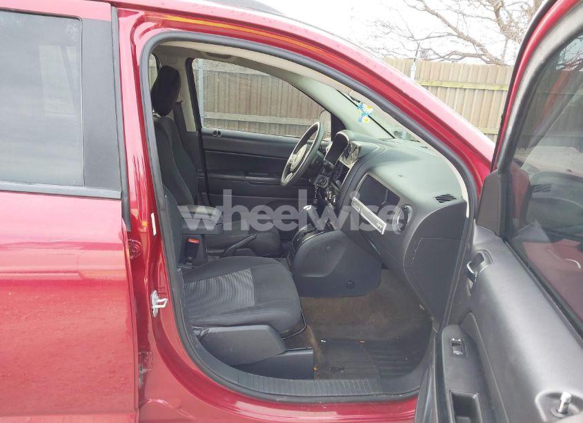 Photo 5 of 2016 Jeep Compass SPORT (VIN 1C4NJDBB1GD713159)