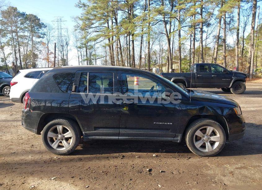 Photo 13 of 2016 Jeep Compass SPORT (VIN 1C4NJDBB1GD757467)