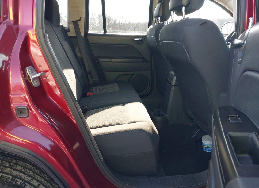 Photo 8 of 2012 Jeep Compass SPORT (VIN 1C4NJDBB2CD537961)