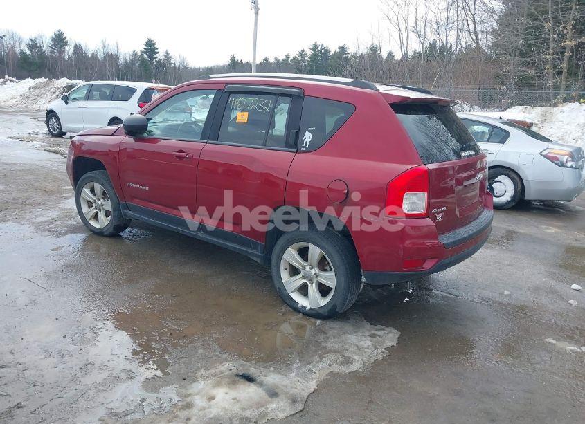Photo 3 of 2013 Jeep Compass SPORT (VIN 1C4NJDBB2DD249200)