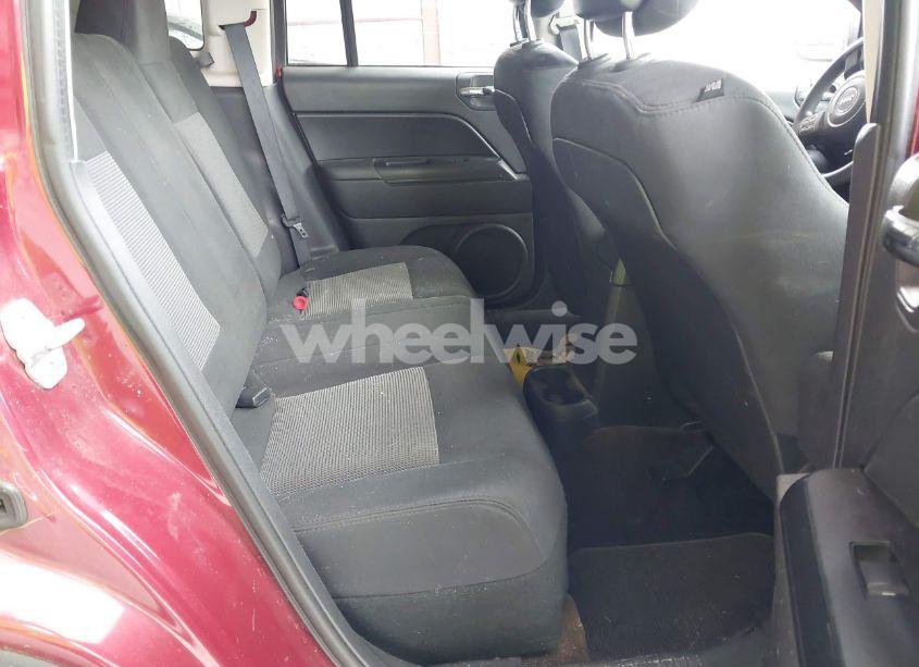 Photo 8 of 2014 Jeep Compass SPORT (VIN 1C4NJDBB2ED623404)