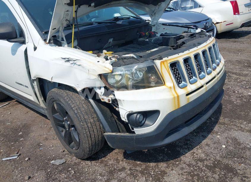 Photo 6 of 2014 Jeep Compass SPORT (VIN 1C4NJDBB2ED926957)