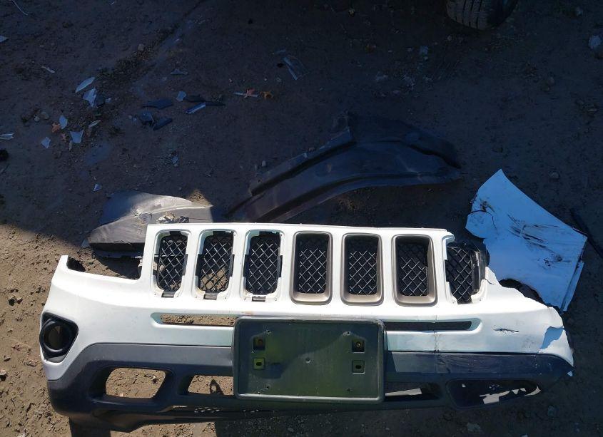 Photo 12 of 2016 Jeep Compass 75TH ANNIVERSARY (VIN 1C4NJDBB2GD707399)