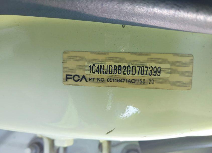 Photo 9 of 2016 Jeep Compass 75TH ANNIVERSARY (VIN 1C4NJDBB2GD707399)