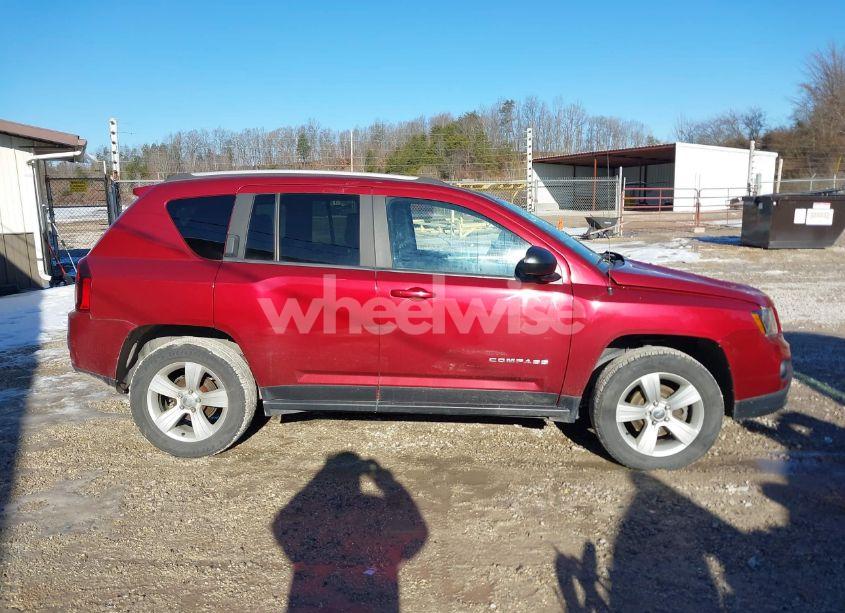 Photo 13 of 2017 Jeep Compass SPORT 4X4 (VIN 1C4NJDBB2HD173094)