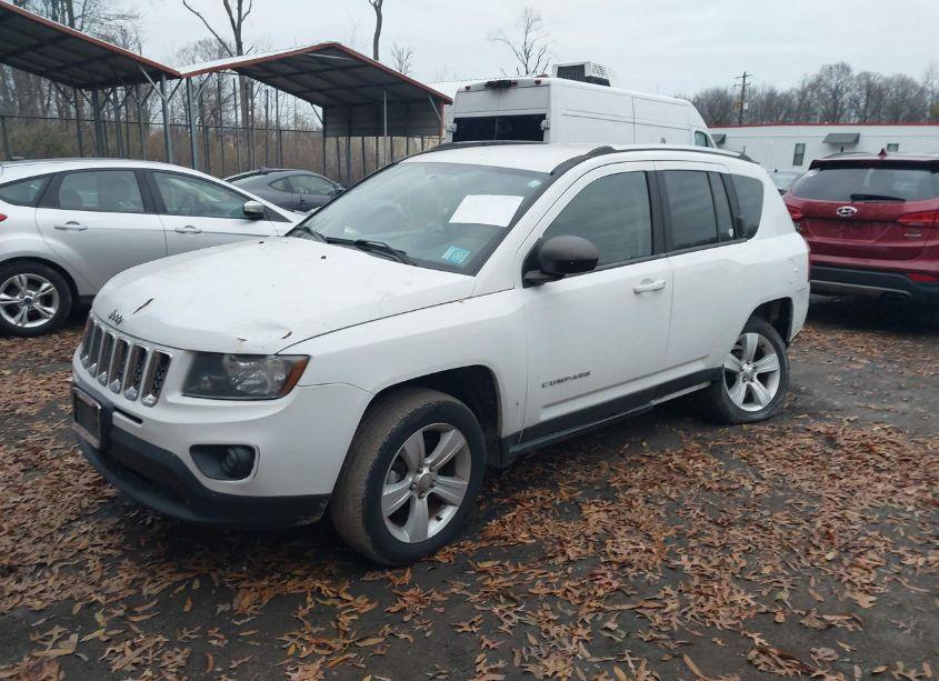 Photo 2 of 2014 Jeep Compass SPORT (VIN 1C4NJDBB3ED532884)