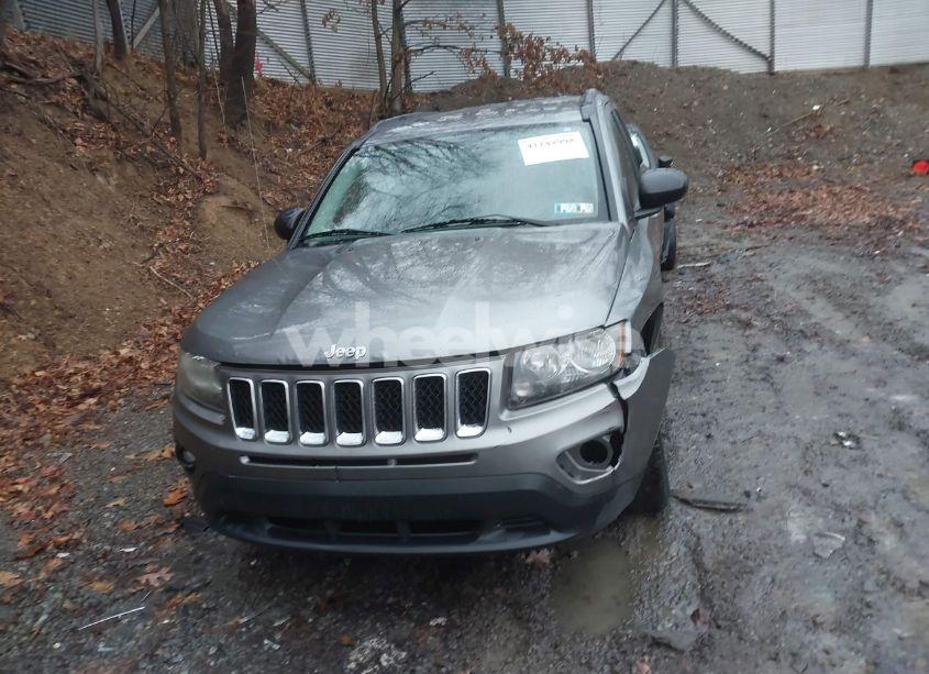 Photo 12 of 2014 Jeep Compass SPORT (VIN 1C4NJDBB3ED592213)